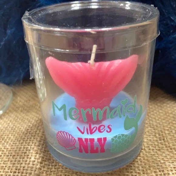 Mermaid You are Mermazing Wine Glass Candle - Picture 8 of 15